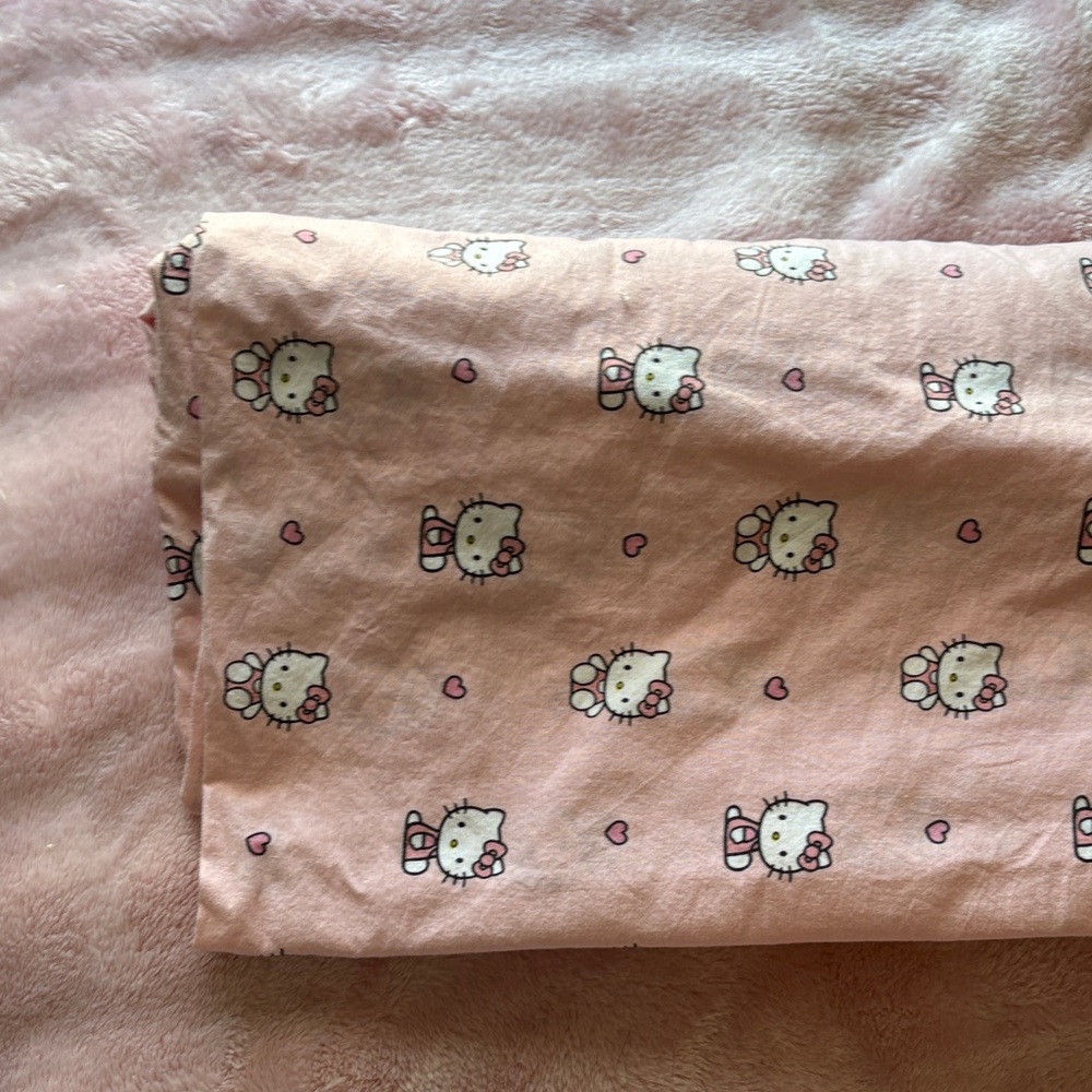 Hello Kitty by Sanrio Kids Pink Pajamas with Cute Print - Picture 4 of 4